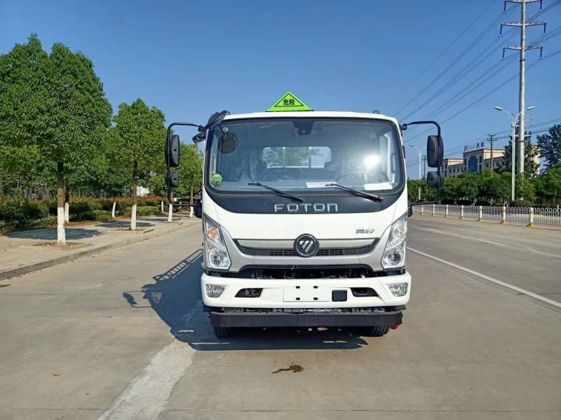 奧鈴CTS型5.2米氣瓶運(yùn)輸車(chē)